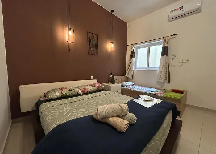 4 Person Sliema Spacious Room Airconditioned And Self Check